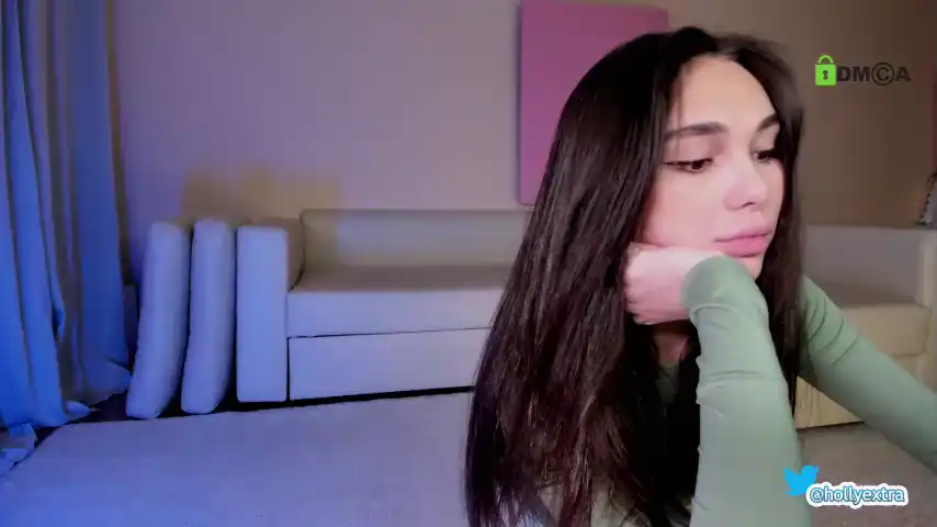 Hollyextra – ChaturbateLive Video Recording – 2025 03-22 03:10:20