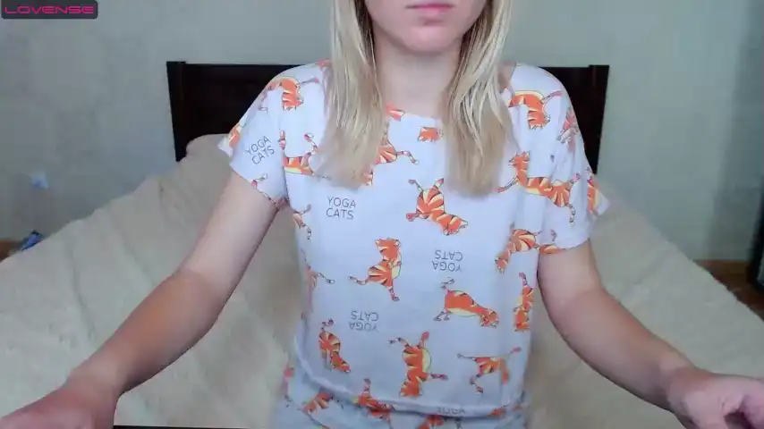 Kittycat__meow_ – ChaturbateLive Video Recording – 2025 01-04 11:58:00