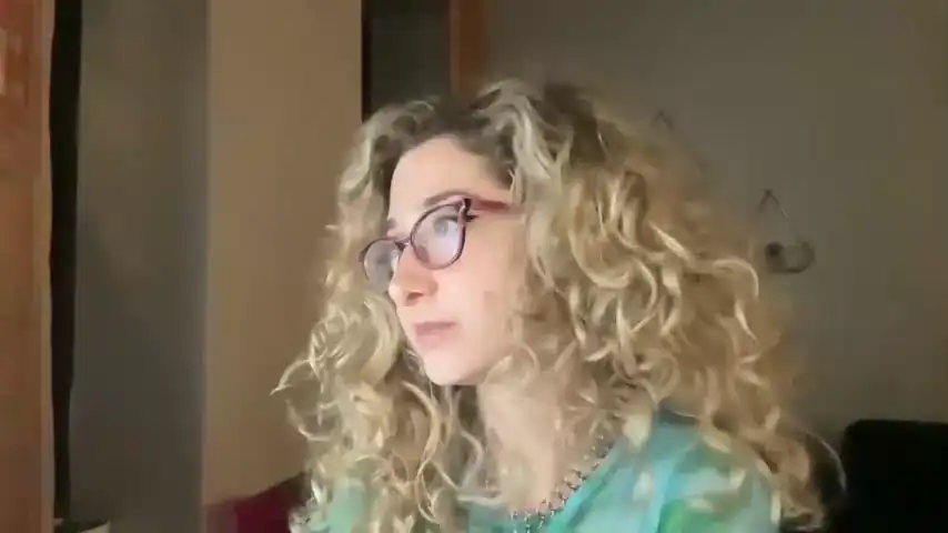 Themissstevie – ChaturbateLive Video Recording – 2025 06-02 18:46:24