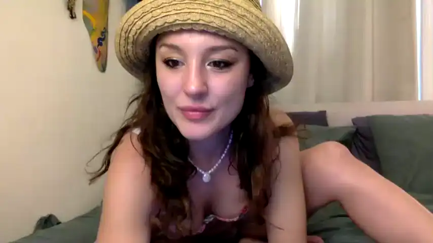 Rosehiptea – ChaturbateLive Video Recording – 2025 02-05 13:29:37
