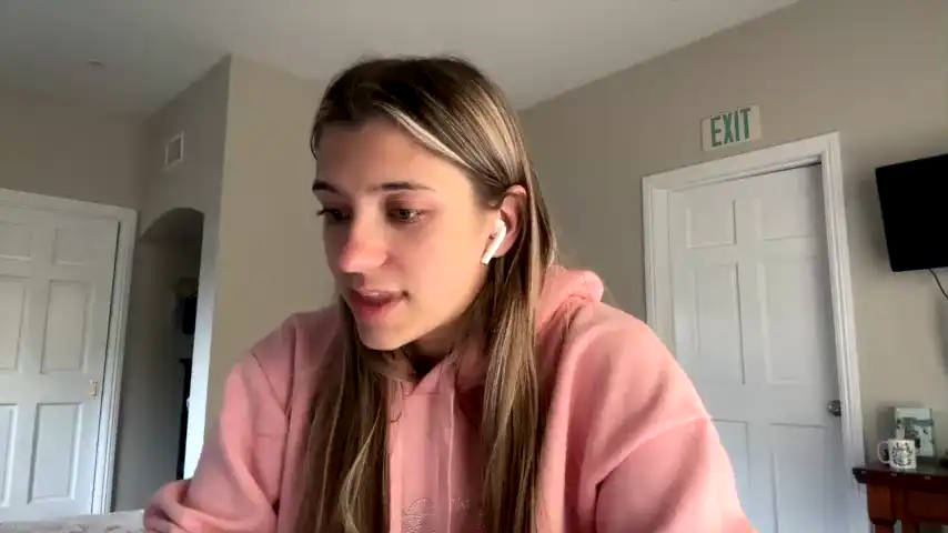 Ameliarustova – ChaturbateLive Video Recording – 2025 01-06 14:13:06