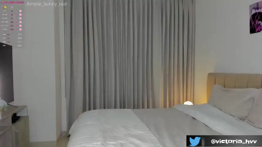 Amelie_bunny_real – ChaturbateLive Video Recording – 2025 05-21 07:27:18