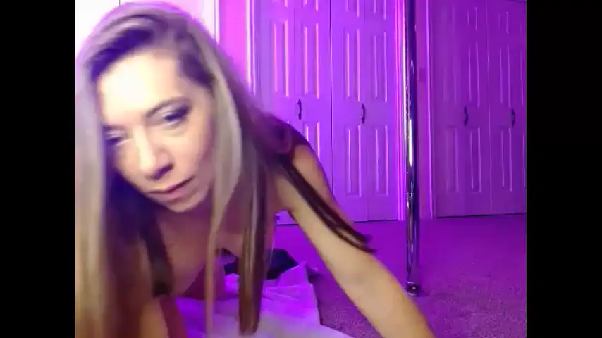 Glass_pyrex – ChaturbateLive Video Recording – 2024 08-20 12:59:23