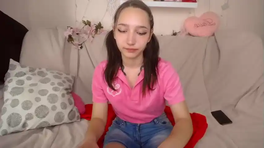 Courtney_cutee – ChaturbateLive Video Recording – 2025 03-28 11:31:11