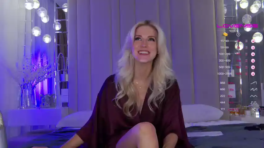 Krissone – ChaturbateLive Video Recording – 2025 03-23 17:46:45