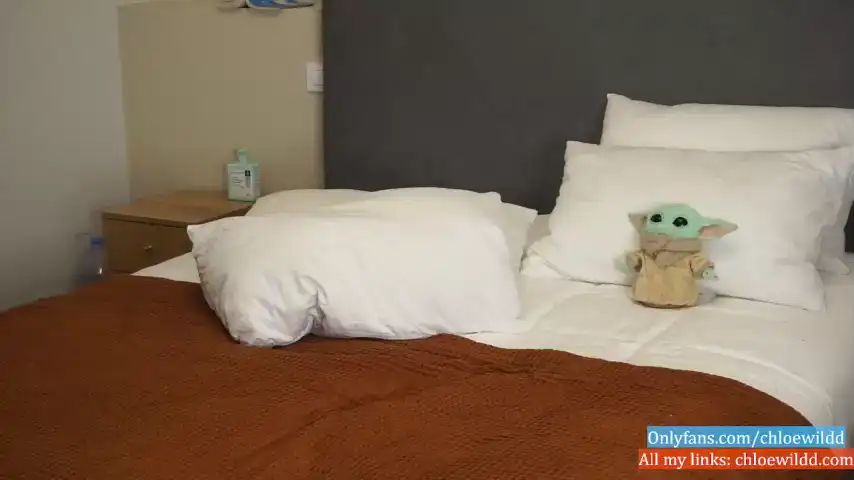 Chloewildd – ChaturbateLive Video Recording – 2025 05-08 05:49:25