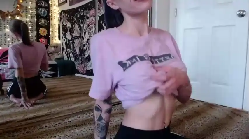 Minaluvu – ChaturbateLive Video Recording – 2025 02-26 05:49:24