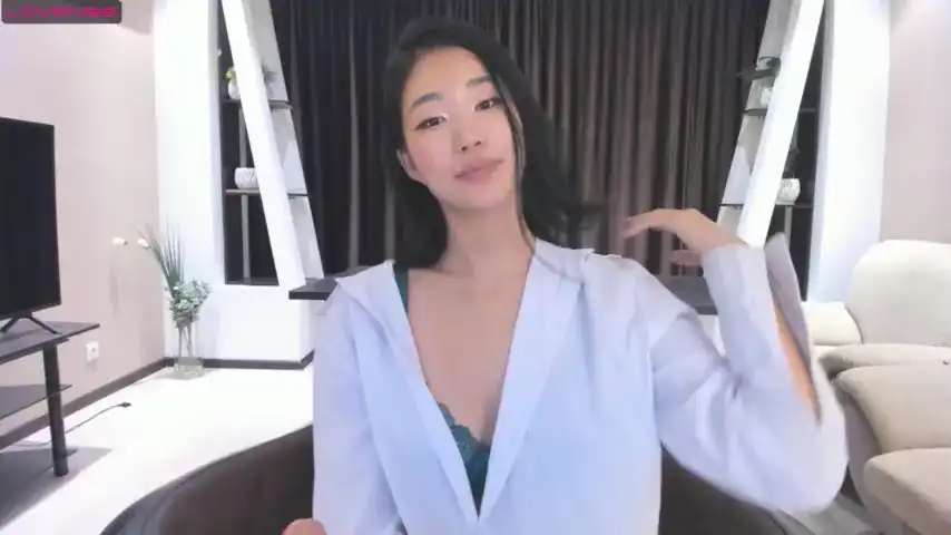 Hinakura_lim – ChaturbateLive Video Recording – 2025 03-26 05:14:19