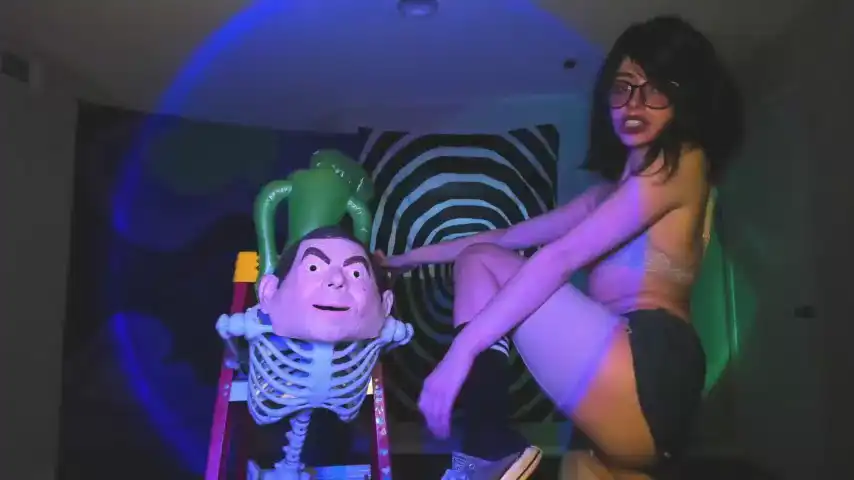 Salemhex – ChaturbateLive Video Recording – 2024 10-03 03:42:09