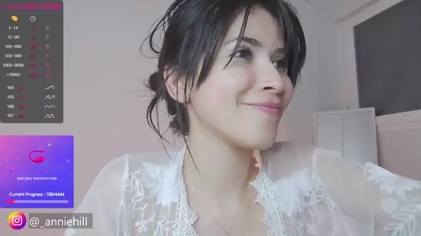 Anniehillofficial_ – ChaturbateLive Video Recording – 2025 04-20 05:22:59