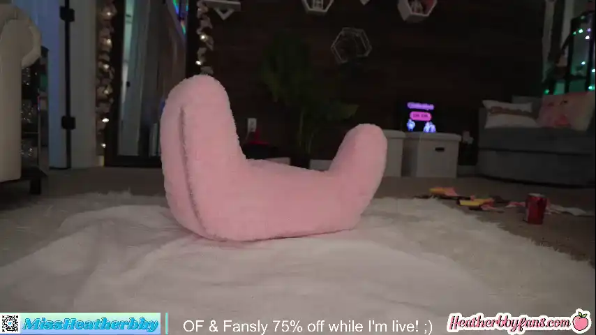 Heatherbby – ChaturbateLive Video Recording – 2024 05-18 05:41:33