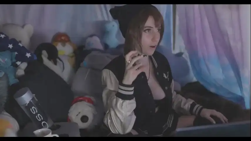 Lana_rain – ChaturbateLive Video Recording – 2025 05-29 13:45:31