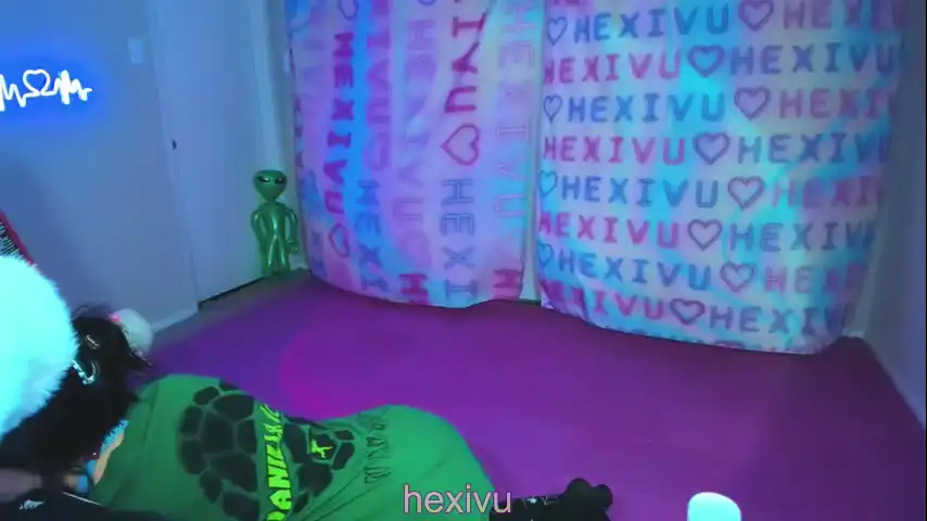 Hexivu – ChaturbateLive Video Recording – 2025 02-02 17:18:06