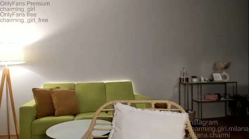 Charming_girls – ChaturbateLive Video Recording – 2025 04-20 02:11:35