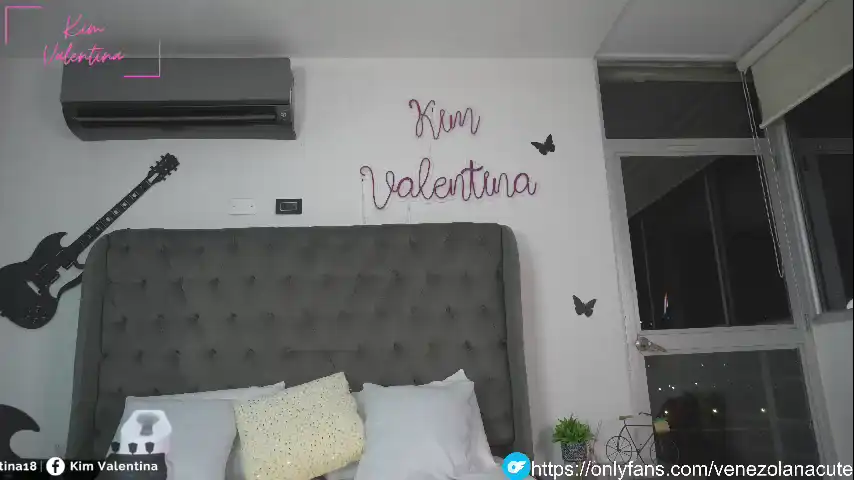 Venezolanacute – ChaturbateLive Video Recording – 2025 05-13 19:29:07