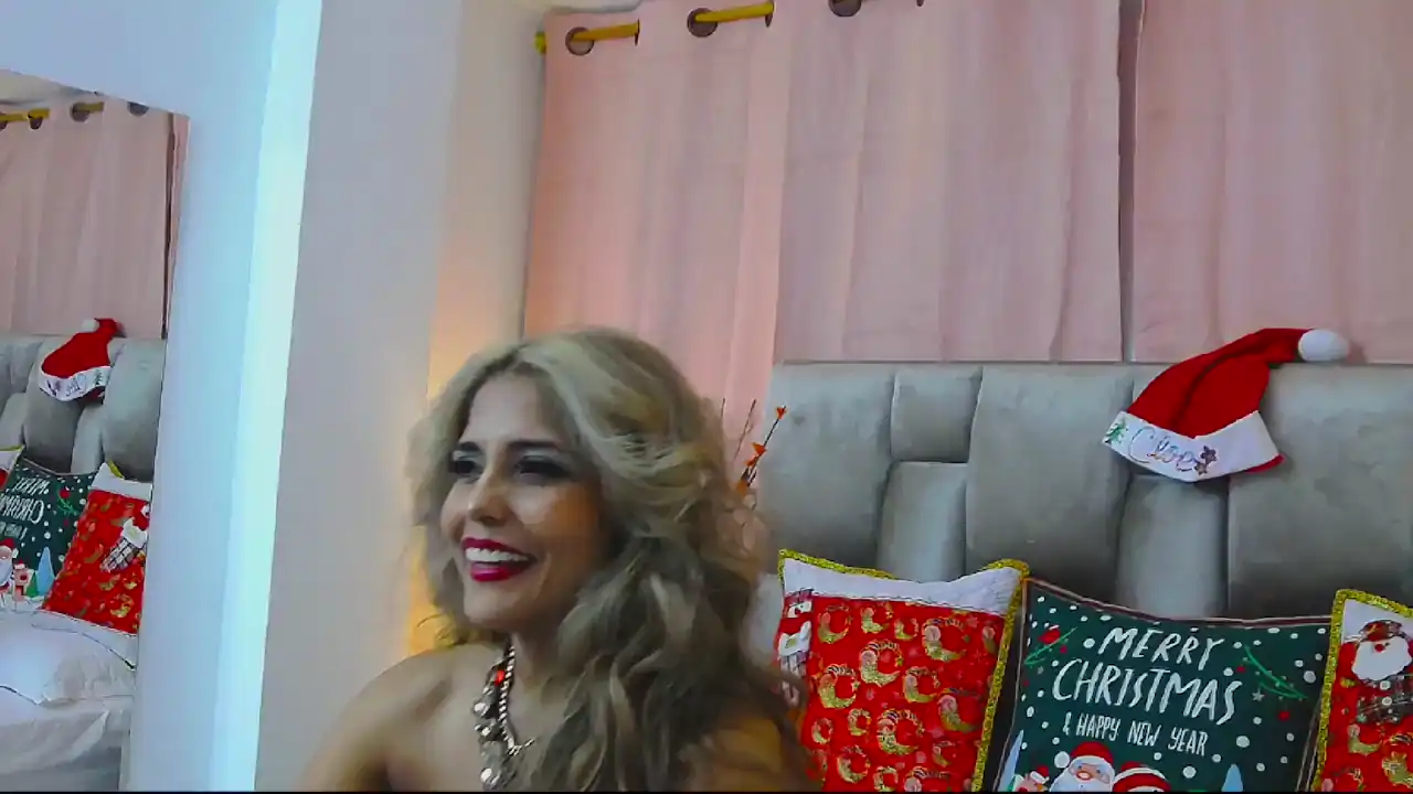 Cloe-ferrel – Flirt4freeLive Video Recording – 2025 06-28 01:14:14
