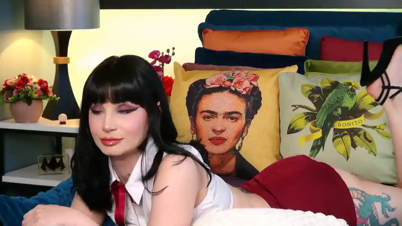 Sarah – Flirt4freeLive Video Recording – 2025 04-07 05:55:16