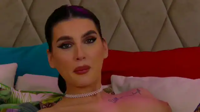 Amy-blair – Flirt4freeLive Video Recording – 2025 04-19 00:26:00