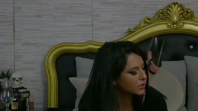 Amely-emerson – Flirt4freeLive Video Recording – 2025 05-18 01:29:22