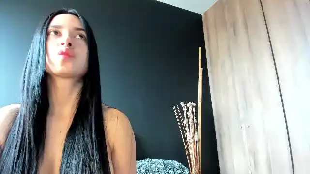 Valeria-savalos – Flirt4freeLive Video Recording – 2025 05-16 06:28:06