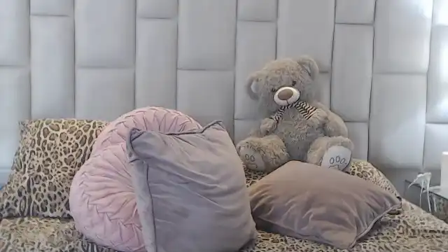 Angel-sweety – Flirt4freeLive Video Recording – 2025 01-18 04:00:50