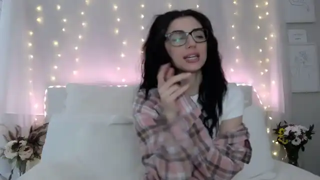 Gigi-belle – Flirt4freeLive Video Recording – 2025 02-25 22:21:52
