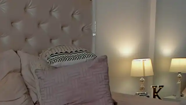 Helen-smith – Flirt4freeLive Video Recording – 2025 05-08 02:44:59
