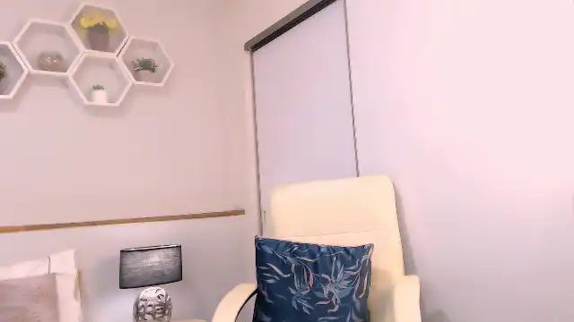 Haylei-brown – Flirt4freeLive Video Recording – 2025 01-12 23:00:22