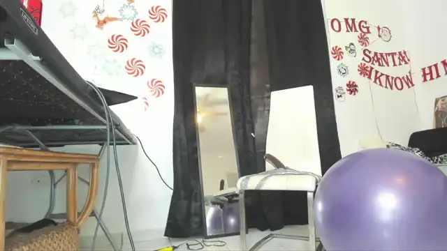 Hollyhanna – MyfreecamsLive Video Recording – 2025 03-18 18:32:48