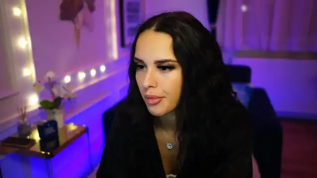 Cinnabellee – MyfreecamsLive Video Recording – 2025 01-01 17:03:13