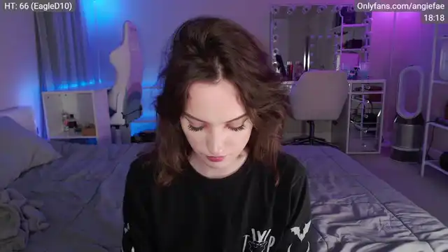 Angiefae – MyfreecamsLive Video Recording – 2025 01-21 05:34:11