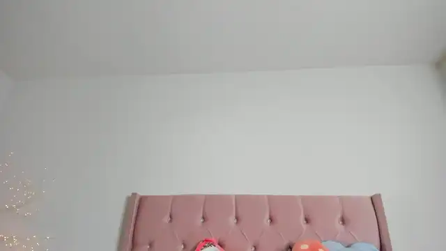Cherrycute666 – MyfreecamsLive Video Recording – 2025 03-19 10:10:06