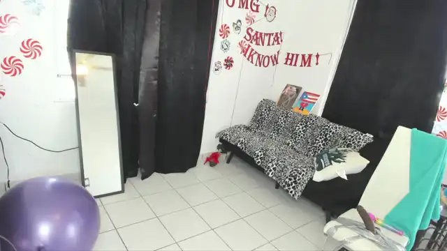Hollyhanna – MyfreecamsLive Video Recording – 2025 04-14 02:56:53