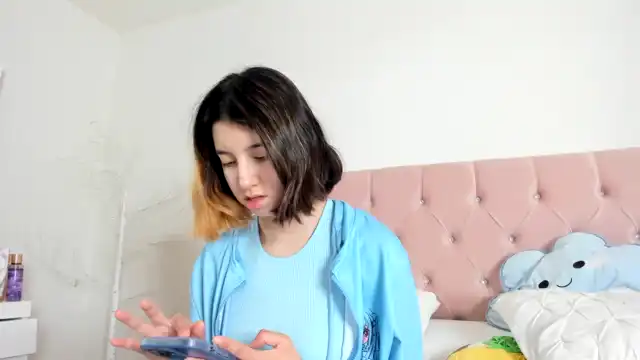 Cherrycute666 – MyfreecamsLive Video Recording – 2025 03-23 13:31:48