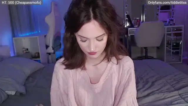 Tiddietitss – MyfreecamsLive Video Recording – 2025 05-17 13:17:36