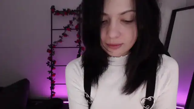 Roomtoavoid – MyfreecamsLive Video Recording – 2025 01-25 04:03:57