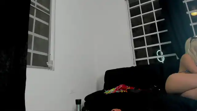 Hollyhanna – MyfreecamsLive Video Recording – 2024 09-17 15:33:49