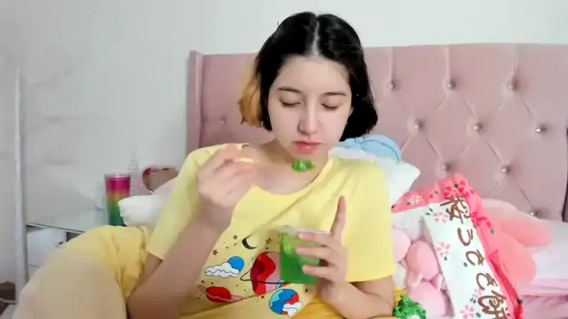 Cherrycute666 – MyfreecamsLive Video Recording – 2025 06-12 08:20:31