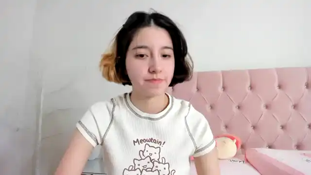 Cherrycute666 – MyfreecamsLive Video Recording – 2025 05-22 06:06:52