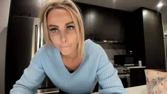 Mollyboots – MyfreecamsLive Video Recording – 2025 05-06 11:52:25