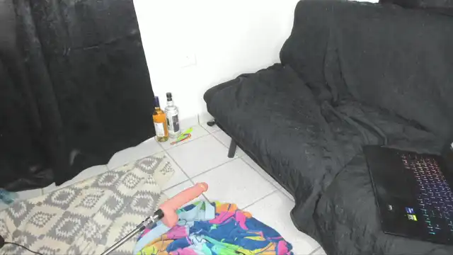 Hollyhanna – MyfreecamsLive Video Recording – 2025 05-25 07:43:39