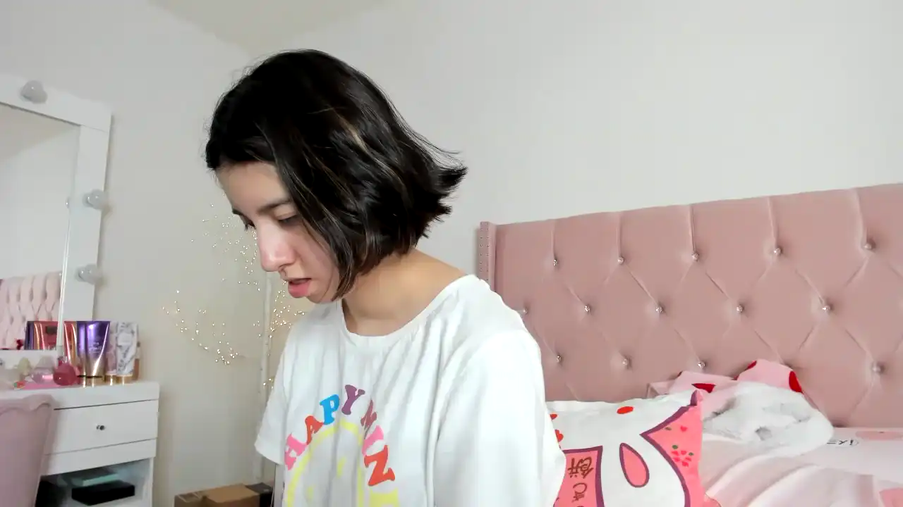 Cherrycute666 – MyfreecamsLive Video Recording – 2024 01-27 09:29:19
