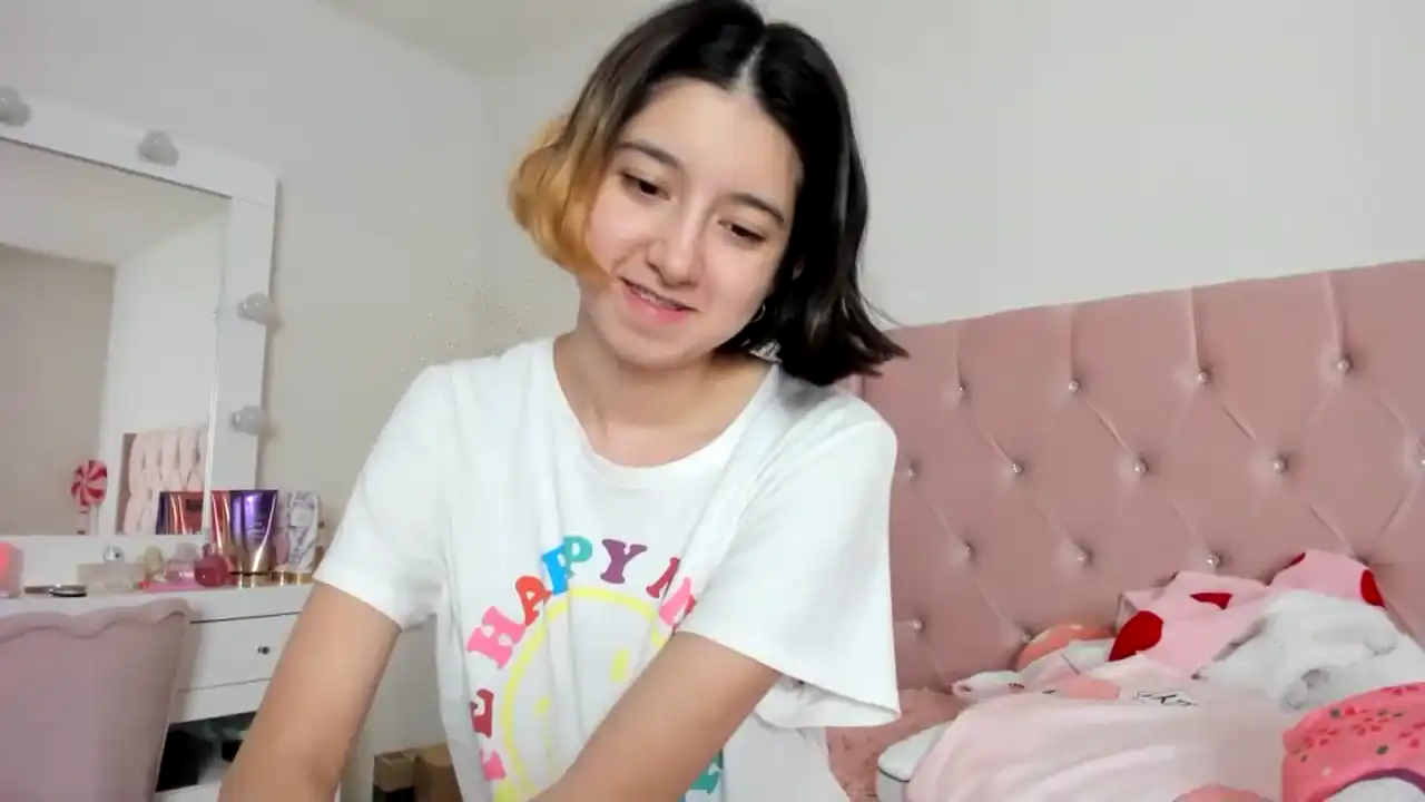 Cherrycute666 – MyfreecamsLive Video Recording – 2025 05-13 12:20:51
