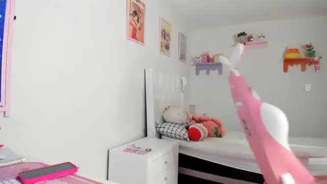 Cherrycute666 – MyfreecamsLive Video Recording – 2025 04-17 21:44:58