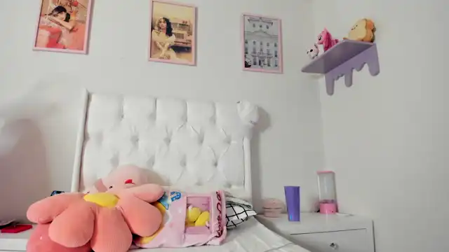 Cherrycute666 – MyfreecamsLive Video Recording – 2025 01-06 13:52:28