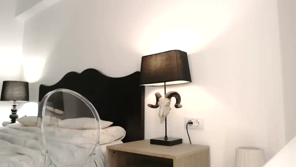 Lanaivans – MyfreecamsLive Video Recording – 2025 02-23 21:04:59