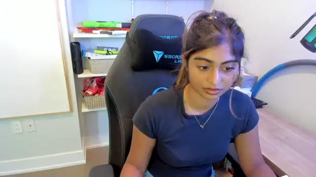 Missrinaroxx – MyfreecamsLive Video Recording – 2025 06-04 02:28:37