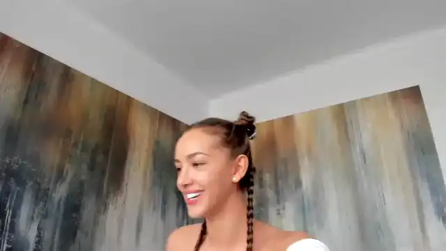 Tiffany_h – MyfreecamsLive Video Recording – 2025 06-21 06:23:05