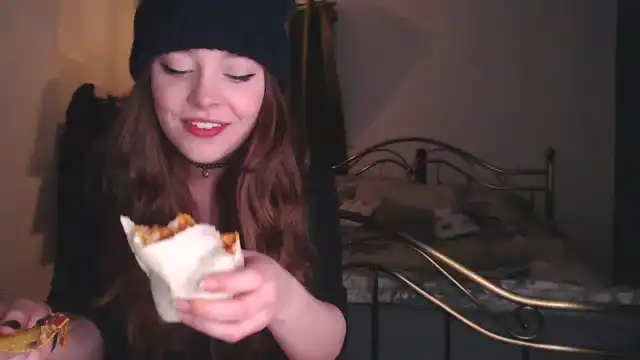Kittycash3w – MyfreecamsLive Video Recording – 2025 05-12 12:28:59