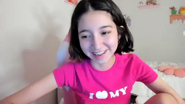 Cherrycute666 – MyfreecamsLive Video Recording – 2025 04-15 24:20:53